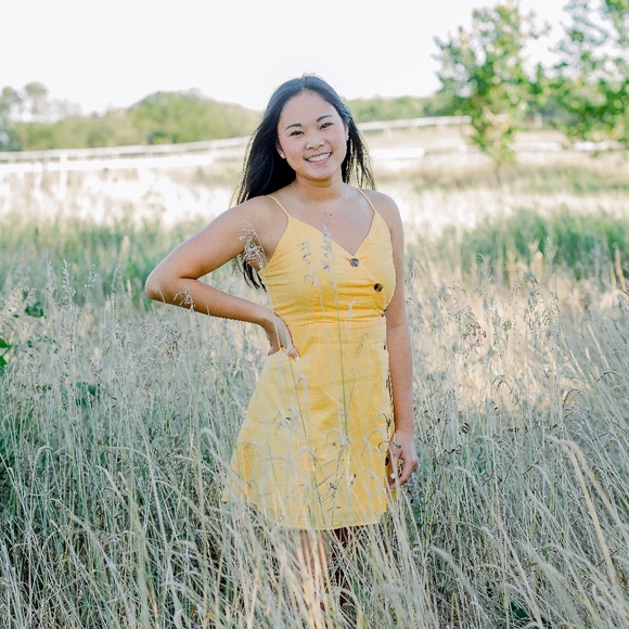 Meet your Posher, Alli - Picture 1 of 1